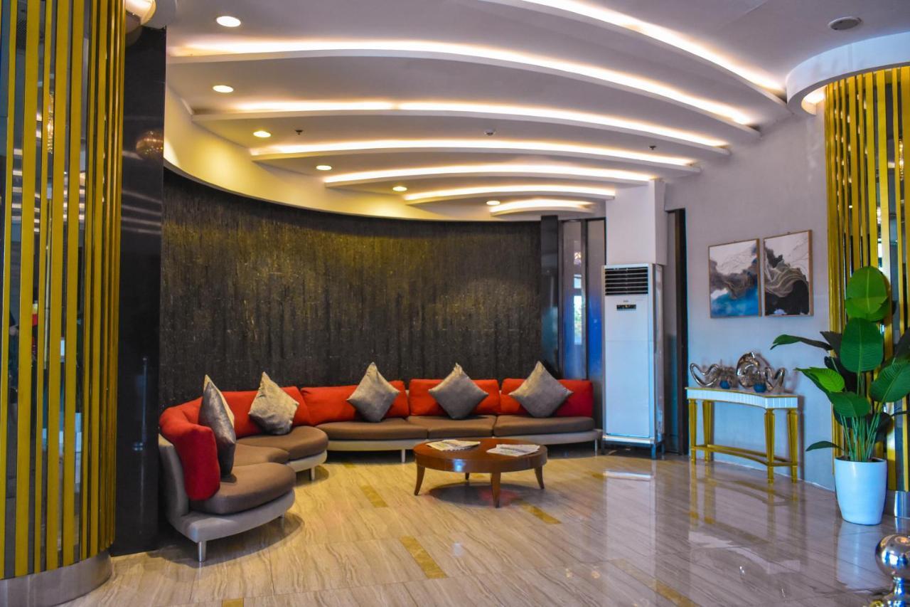 Mg Grand Hotel โอลองกาโป ภายนอก รูปภาพ