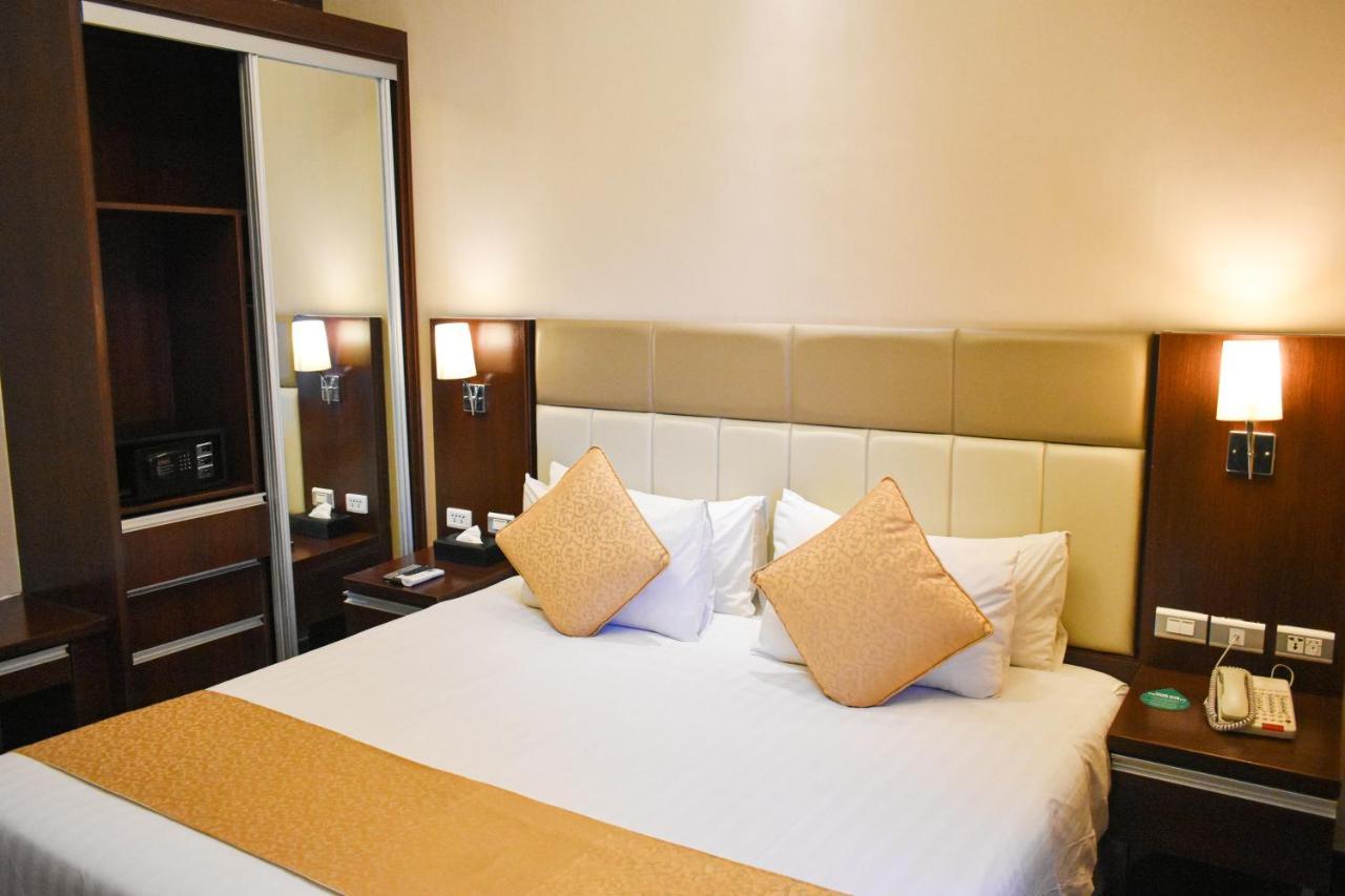 Mg Grand Hotel โอลองกาโป ภายนอก รูปภาพ