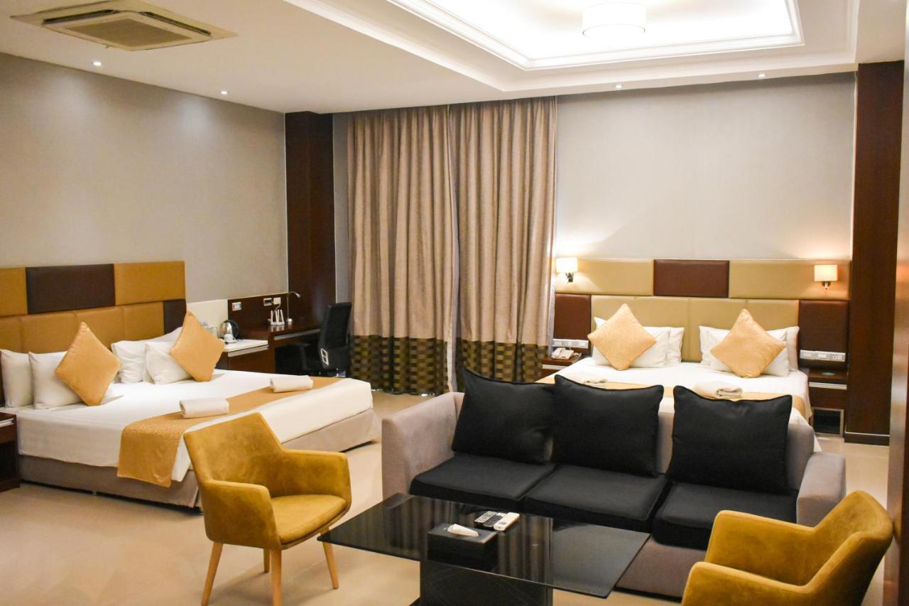 Mg Grand Hotel โอลองกาโป ภายนอก รูปภาพ