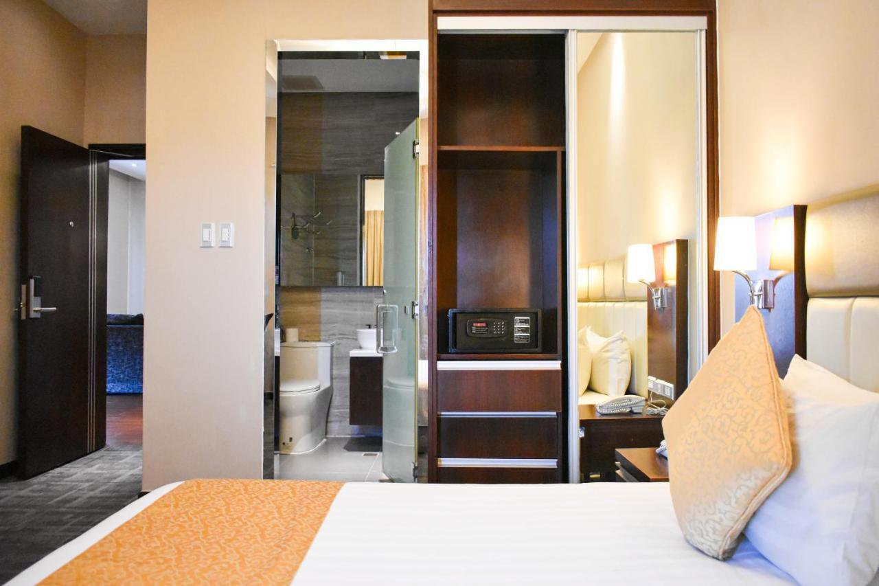 Mg Grand Hotel โอลองกาโป ภายนอก รูปภาพ