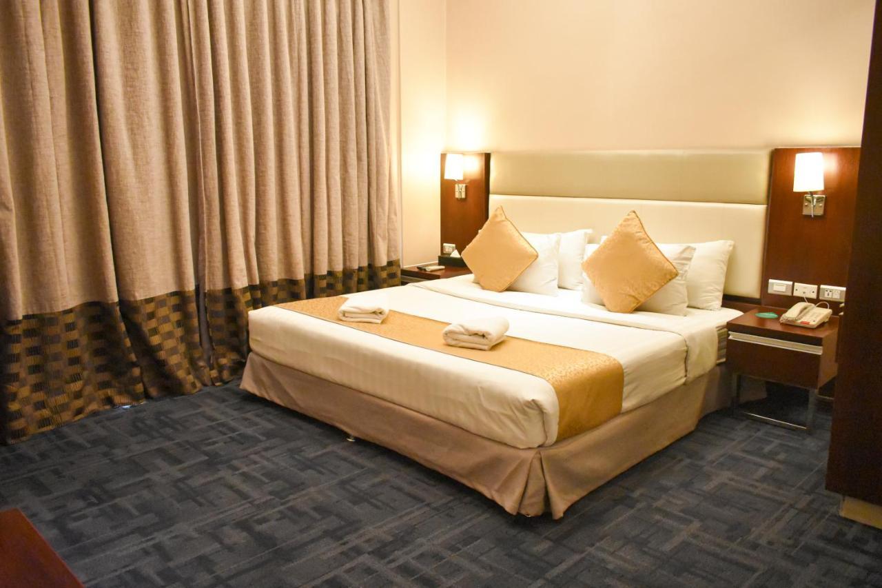 Mg Grand Hotel โอลองกาโป ภายนอก รูปภาพ